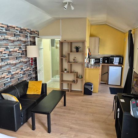 17A Db Airbnb Γουέξφορντ Εξωτερικό φωτογραφία